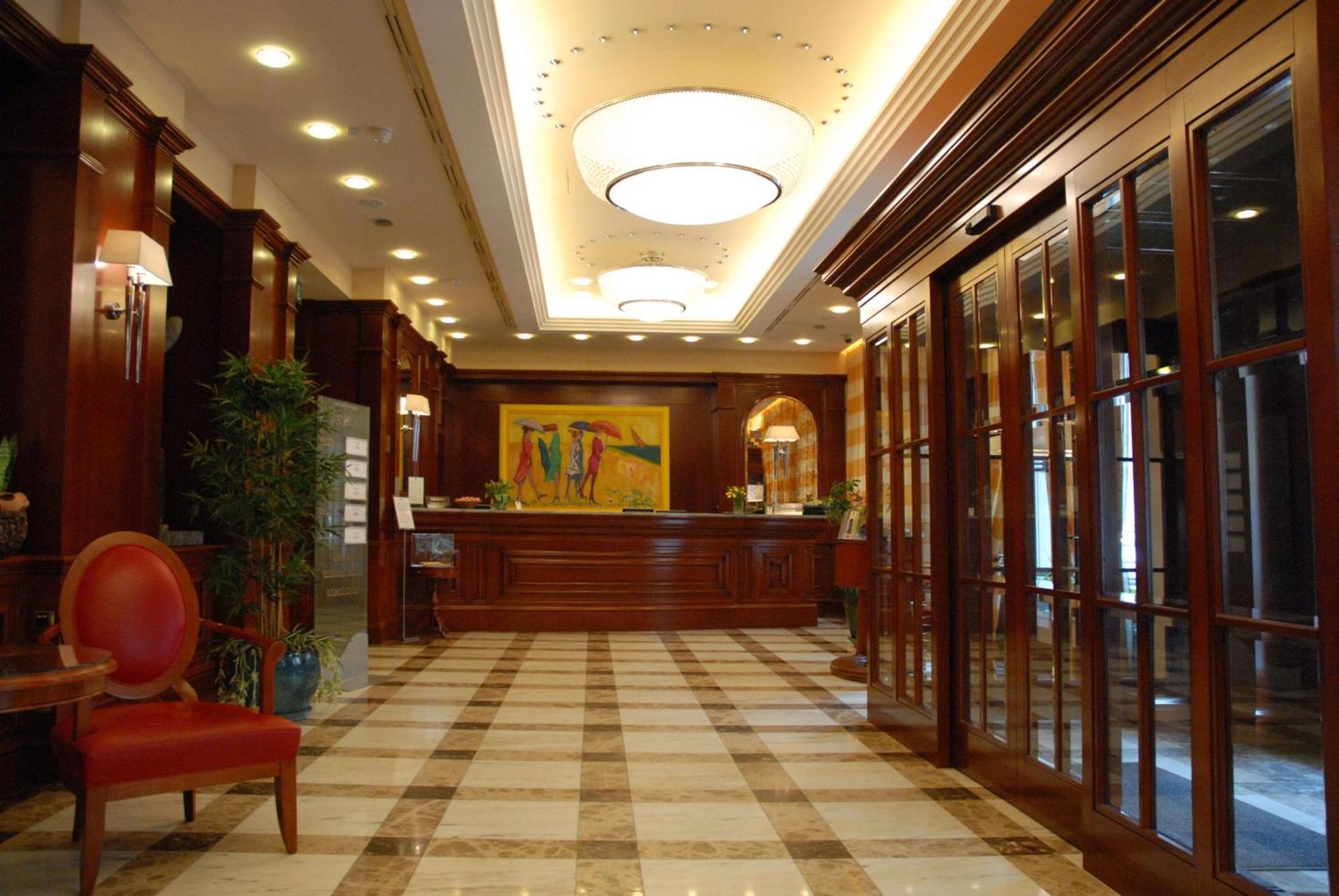 Best Western Premier Hotel Astoria Загреб Екстер'єр фото